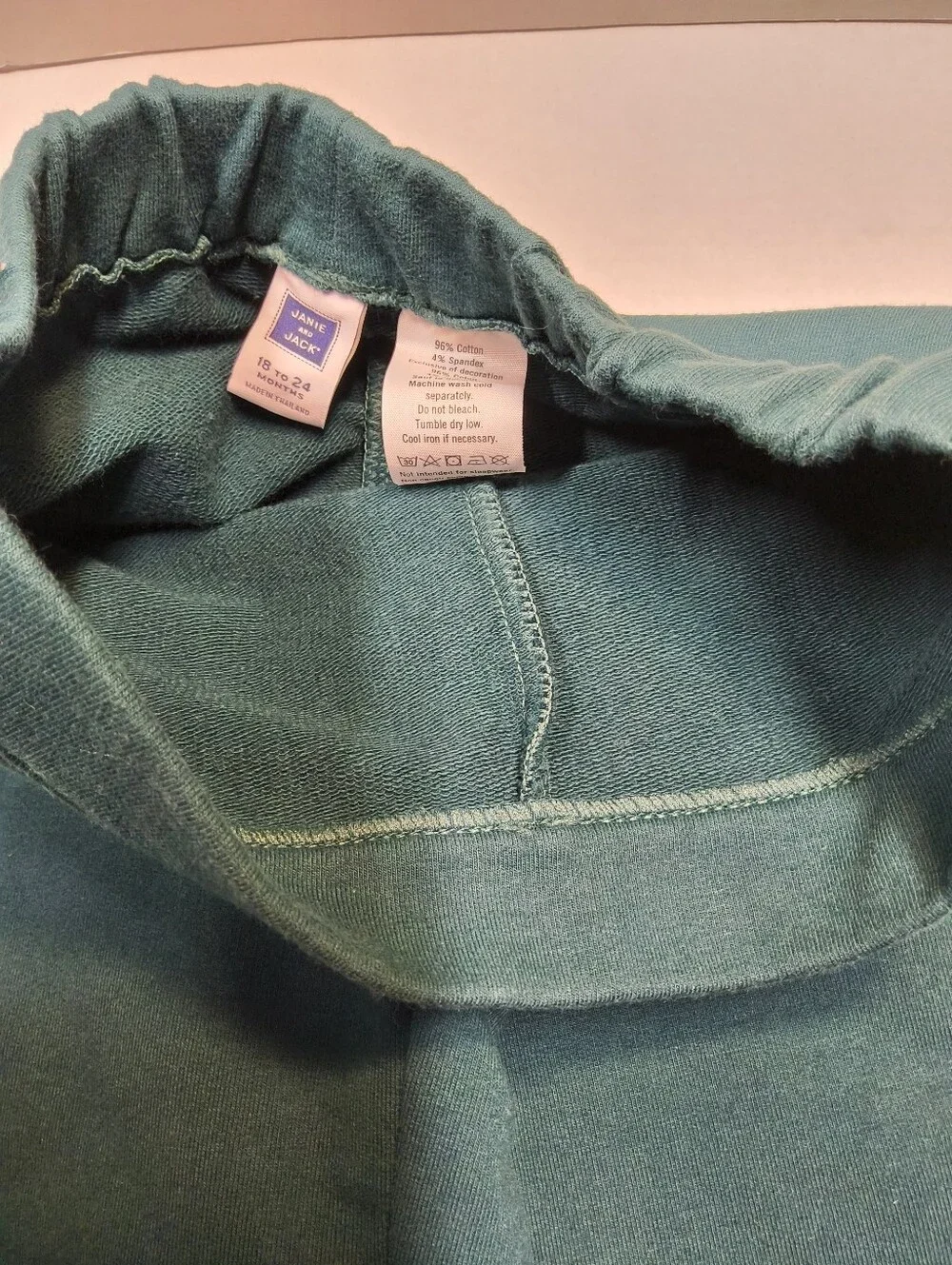 Nwot Janie And Jack Baby Size 18/24 Months Green Athletic Pants with Side Stripe